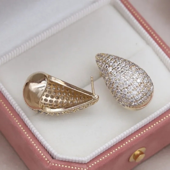 14k gold diamond earrings - Picture 3 of 5